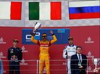 Подиум воскресной гонки GP2 в Баку