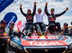 Экипаж Сирила Депре празднует победу на ралли-рейде «Шёлковый путь-2016»