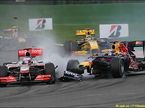 Столкновение Red Bull Себастьяна Феттеля с McLaren Дженсона Баттона