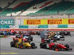 Старт субботней гонки GP2 в Малайзии