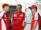Себастьян Феттель, Маурицио Арривабене, руководитель команды Ferrari, и Кими Райкконен