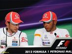 Пилоты McLaren на пресс-конференции после квалификации Гран При Малайзии
