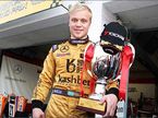 Феликс Розенквист - победитель субботней гонки Ф3 в Макао