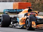 Машина McLaren MCL36 на тестах в Барселоне