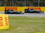 Борьба пилотов Mercedes на старте Гран При Испании