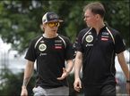 Гоночный директор Lotus Renault GP Алан Пермейн с Кими Райкконеном