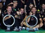 В Red Bull Racing празднуют победу в Гран При Сингапура