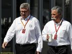 Чейз Кэри, исполнительный директор Формулы 1, и Росс Браун (слева), спортивный директор чемпионата