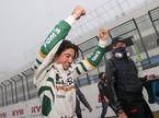 Джулиано Алези празднует свою первую победу в Super Formula, фото пресс-службы серии