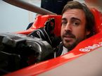 Фернандо Алонсо проходит сиденье на базе McLaren
