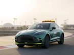 Aston Martin DBX707 в роли медицинского автомобиля FIA, фото пресс-службы Aston Martin
