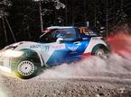 Валттери Боттас за рулём Citroen DS3 WRC на трассе Arctic Lapland Rally