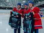 Валттери Боттас вместе с игроками Montreal Canadiens, фото из социальных сетей