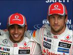 Пилоты McLaren Льюис Хэмилтон и Дженсон Баттон после квалификации Гран При Бразилии