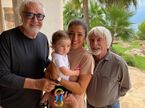 Флавио Бриаторе и семья Бери Экклстоуна на острове Ибица, фото из Instagram Бриаторе