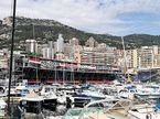 Вид на Монако и трассу Гран При со стороны гавани