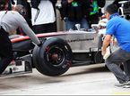Прототипы новых шин Pirelli на машине Дженсона Баттона