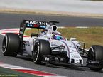 Алекс Линн на тестах в Барселоне за рулём Williams FW37