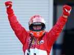 Михаэль Шумахер после победы в Гран При Японии 2002 года, фото XPB
