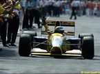 Михаэль Шумахер после финиша ГП Мексики 1992 года