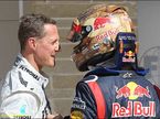 Михаэль Шумахер и Себастьян Феттель поздравляют друг друга с удачной квалификацией
