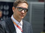 Виталий Петров в паддоке на Гран При России