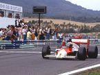 Ален Прост побеждает в Гран При Португалии 1987 года за рулём McLaren MP4/3
