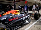 Машина RB20 в боксах Red Bull на автодроме в Остине, фото XPB