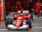 Валентино Росси на тестах Ferrari в Валенсии, 2006 год