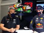 Тойохару Танабе, технический директор Honda F1, и Макс Ферстаппен, фото пресс-службы Red Bull