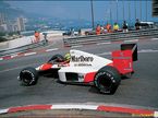 В 1989-м у McLaren был эксклюзивный контракт с Honda. Айртон Сенна в Монако за рулем MP4-5