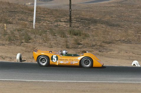 Денни Халм за рулём спортпрототипа McLaren M6A, фото пресс-службы McLaren Racing