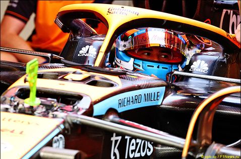 Ник де Вриз прошёл подгонку сиденья в McLaren